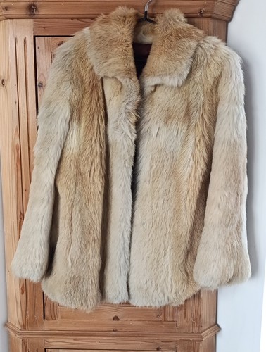 Manteau vrai fourrure ultra - vrai,