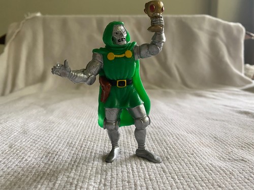 Figurine doom fatalis - dr, doom-fatalis