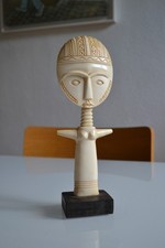art africain premier poupée