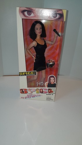 Poupée spice girls victoria - poupée,