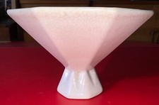 Coupe moderniste en faïence