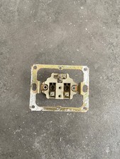 Prise de courant 2P+T 16A LEGRAND CHAMBORD - SANS CACHE DE FINITION