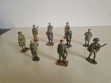  Lot de 10 soldats   Italie