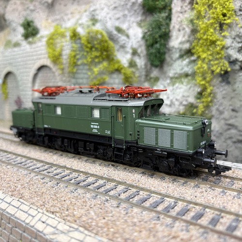 Locomotive électrique 193