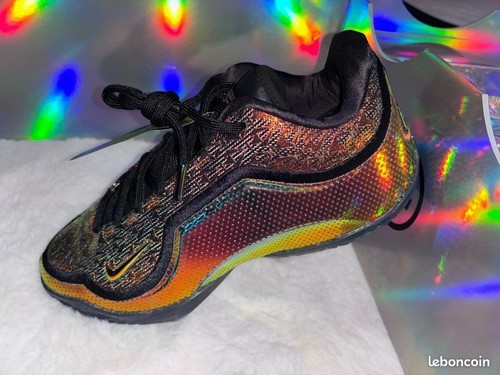 Rare nike lebron uncharted - 23,