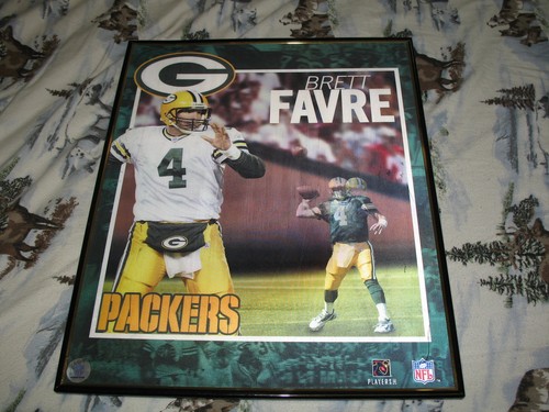 Nfl brett favre framed - nfl,