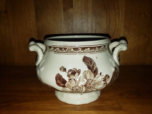 Ancienne petite saucière - , e