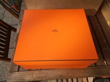 Hermès grande boite pour sac Kelly ou Birkin, dimensions 39x34,5x18,5 cm bag box