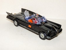 CORGI TOYS BATMOBILE 267 