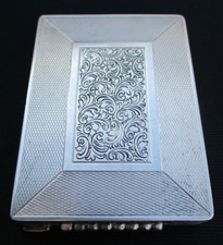 Boite argent massif guilloche etui cigarettes argent PV 835 Hongrie silver case