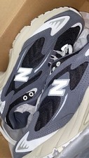New Balance 725