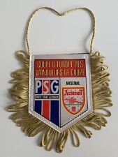PSG Paris - Arsenal coupe d'Europe 1993 1994 C2 fanion football pennant