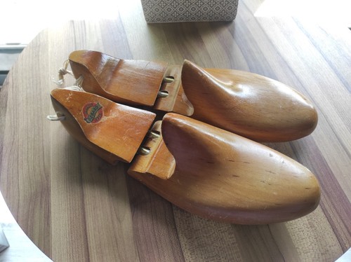 Paire embauchoirs debard - paire,