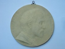 MEDAILLON SIGNE CLEMENT