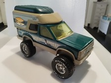 Nylint FORD WILDERNESS CAMPER & BATEAU 1993, 1/18