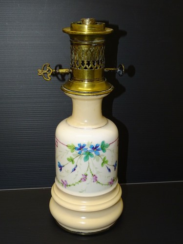 Pied lampe a - de,