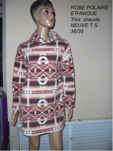 Robe sweat polaire - a, capuche