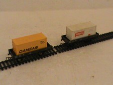lot de 2 wagons plats HO JOUEF/ 2 WAGONS PLAT CHARGES CONTAINERS/FINDUS/DANZAS