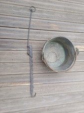 ANCIEN CHAUDRON CUIVRE AVEC CREMAILLERE CHEMINEE FER FORGE A CRAN 18-19è