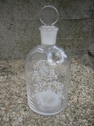 Ancien flacon verre - en, parfum