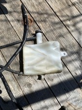 vase d expansion liquide de refroidissement 650 Gladius Avec Durites