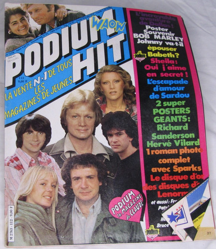 Magazine podium claude - magazine,