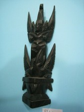 statue ethnique en bois "perso