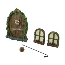 Décoration de jardin imaginative en résine avec porte et fenêtre luminescente