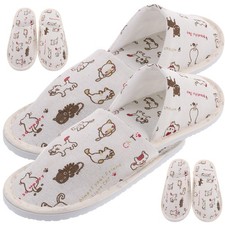 4 paires de pantoufles