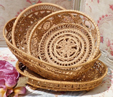 LOT de 4 ANCIENNES CORBEILLES de TABLE en ROTIN tressé vers 1900