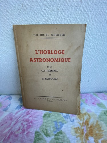 Ancien livre horloge - livre, l’horloge