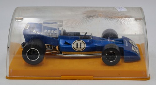 Die cast tyrrell ford - ",