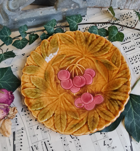 Ancienne assiette barbotine - assiette,