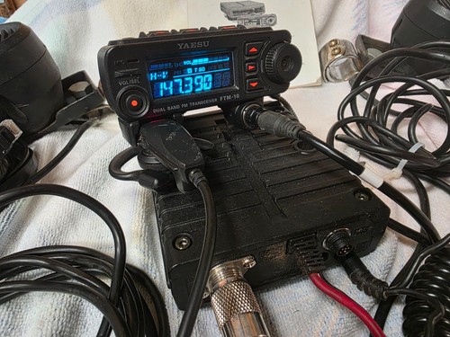 Yaesu ftm 10r ham motorcycle - ftm-10r,