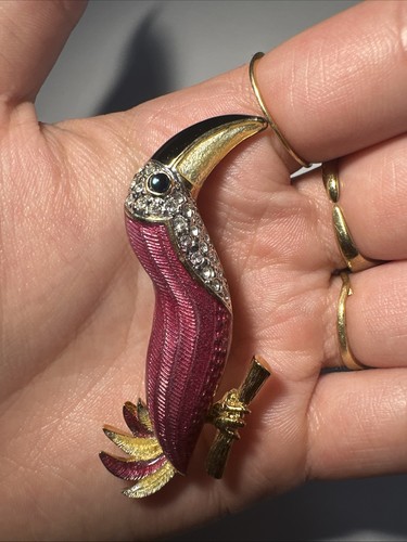 Broche toucan dorée rose - ,