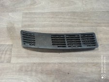 CACHE GRILLE BAIE PAREBRISE BMW SERIE 3 E30 320i PHASE 1 COUPE 19045729 