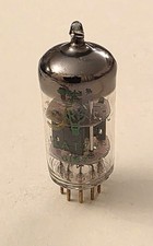 Un tube Radiotechnique triode