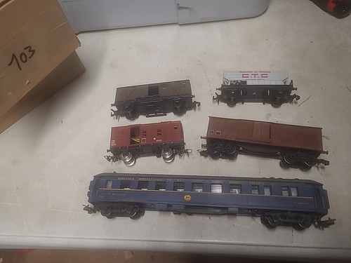 Lot wagons marchandises - de, 5