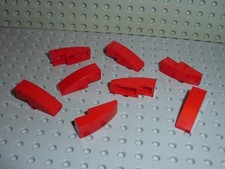 8 LEGO Red Slope Brick Curved