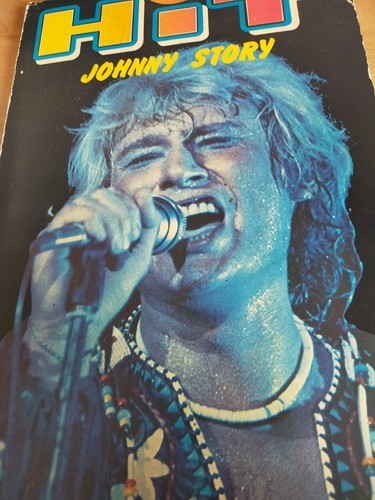 Johnny story revue hors - johnny,