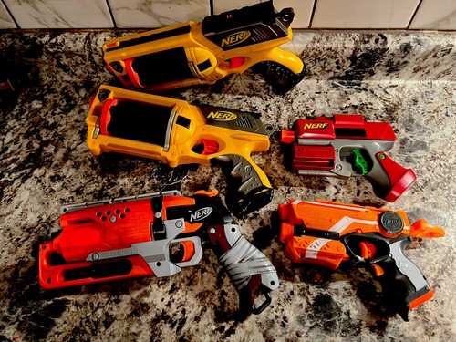 Nerf guns zombie - guns, strike