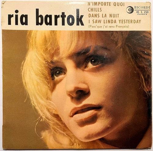 Ria bartok chills - ria,