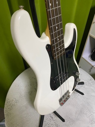 Basse précision lecteur - de, du