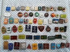 anciennes épinglettes