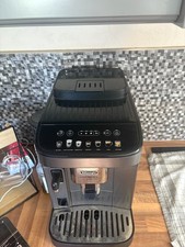 Expresso Broyeur DELONGHI Magnifica Evo next ECAM310.80.SB