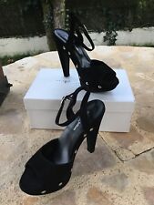 NEUVES ces chaussures STEPHANE