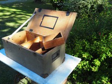 Caisse cordonnier allemand Schuhmacher Schneider couleur sable 1944 SCH22COR001