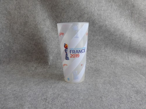 Gobelet foot coupe - gobelet, monde