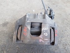 AUDI A6 C5 3.0i V6 ETRIER AVANT DROIT