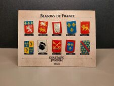 Pins de collection sur présentoir de 10 blasons France. Châteaux Passion ATLAS